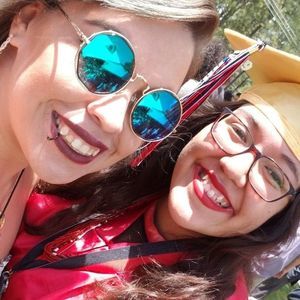 Meet your Posher, Alley